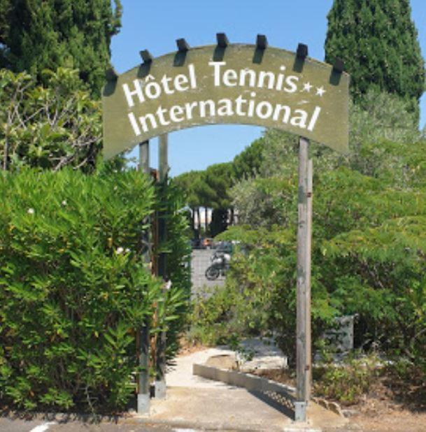 Hotel Tennis International Agde Exterior foto
